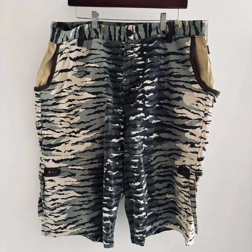 Sabit Men’s Camouflage Cargo Shorts Size 38 - Picture 1 of 12
